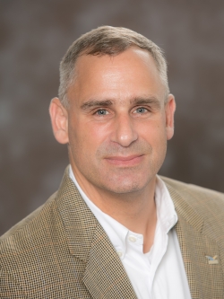 Headshot - Jonathan Wolfe